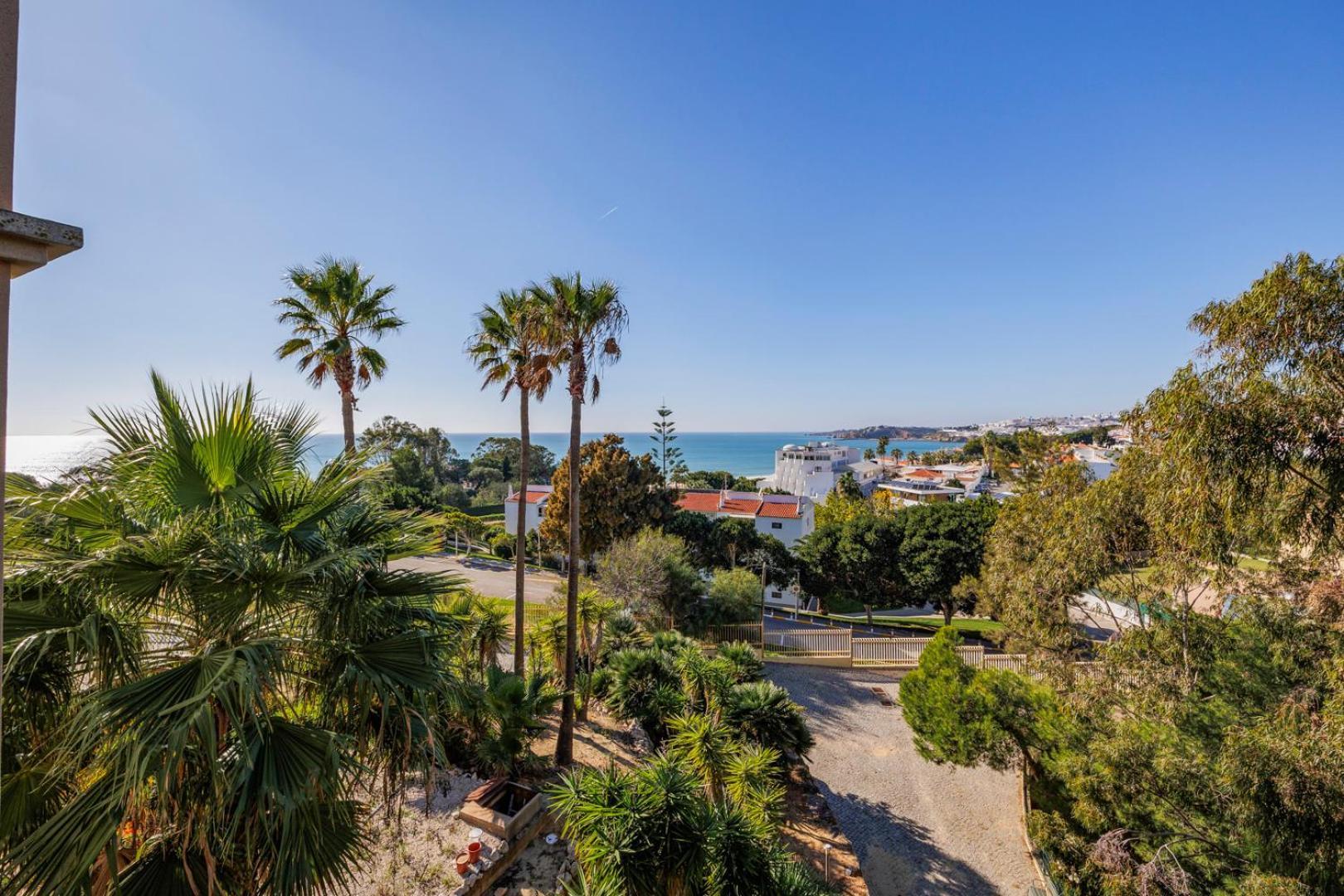 Algarve Beach Apartments Албуфейра Екстериор снимка