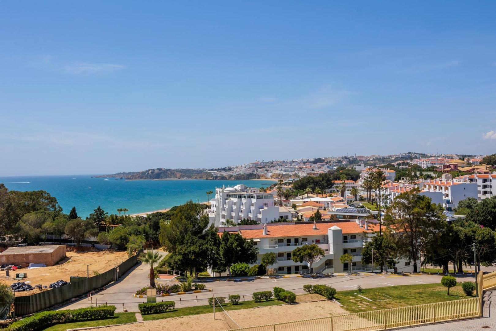 Algarve Beach Apartments Албуфейра Екстериор снимка