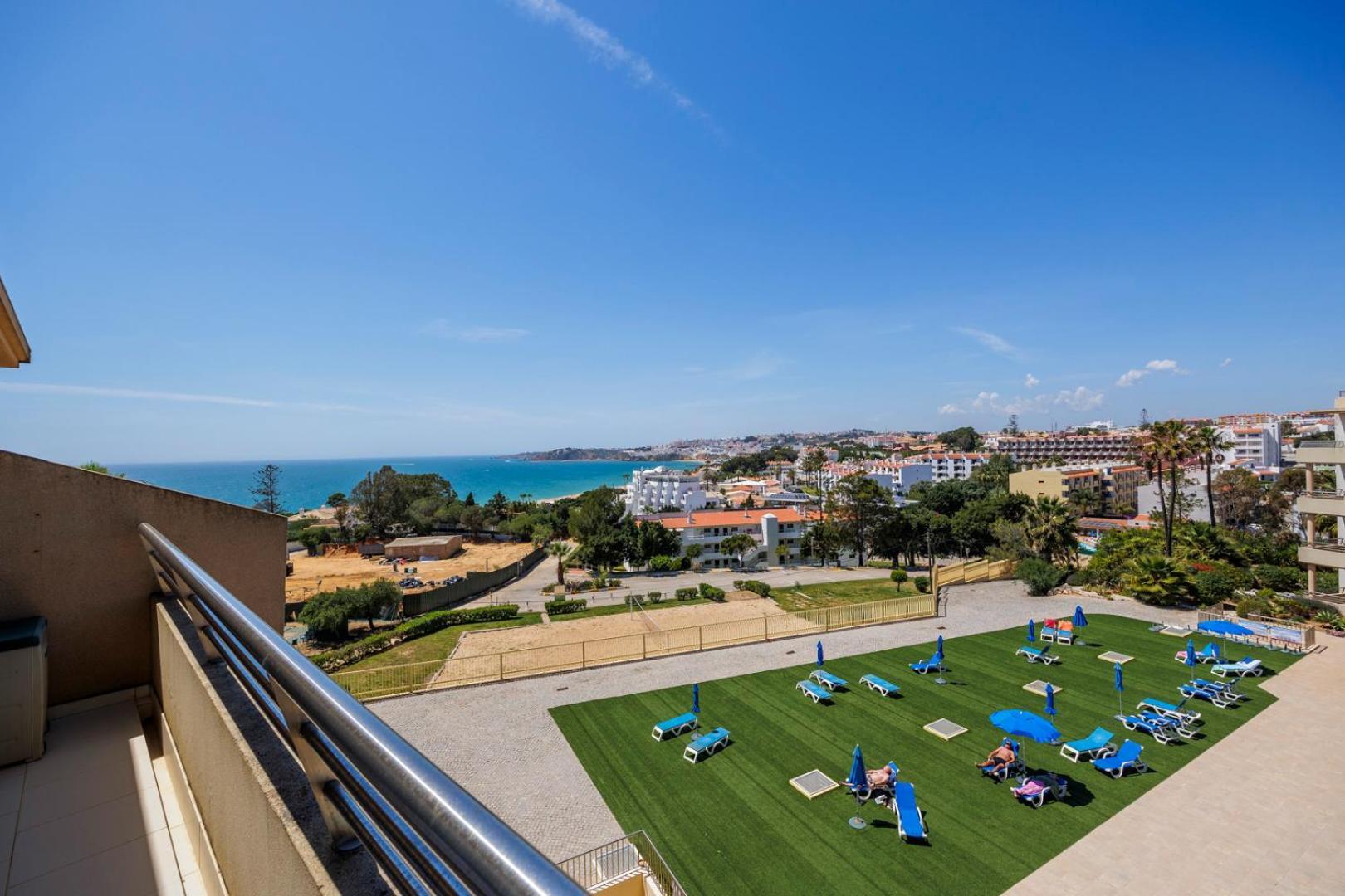 Algarve Beach Apartments Албуфейра Екстериор снимка